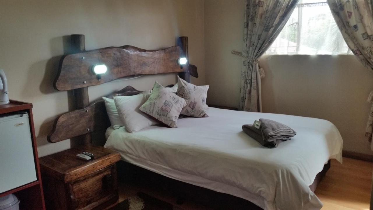 Kalahari Guest House Witbank Exterior photo