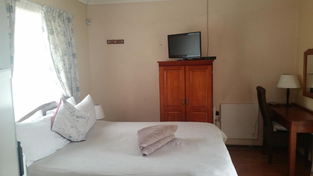 Kalahari Guest House Witbank Exterior photo