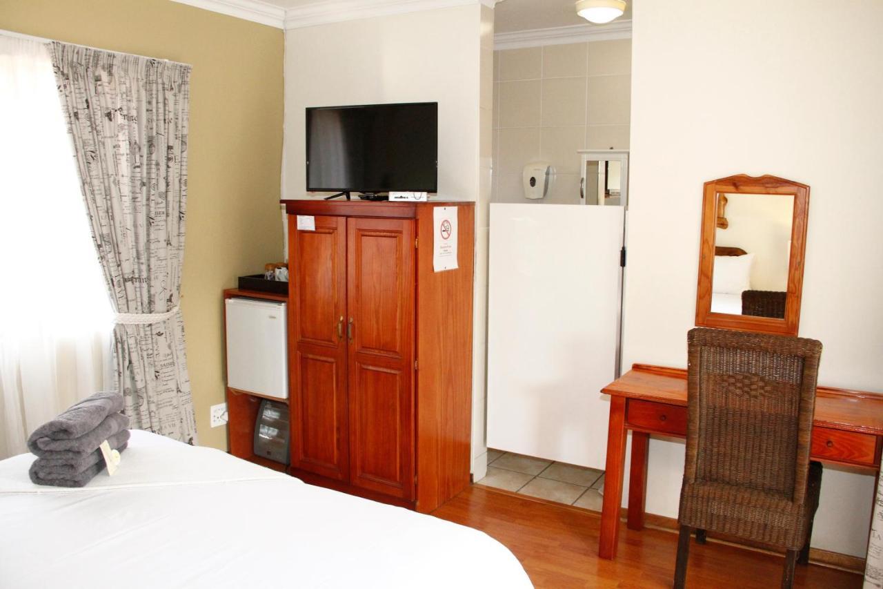 Kalahari Guest House Witbank Exterior photo