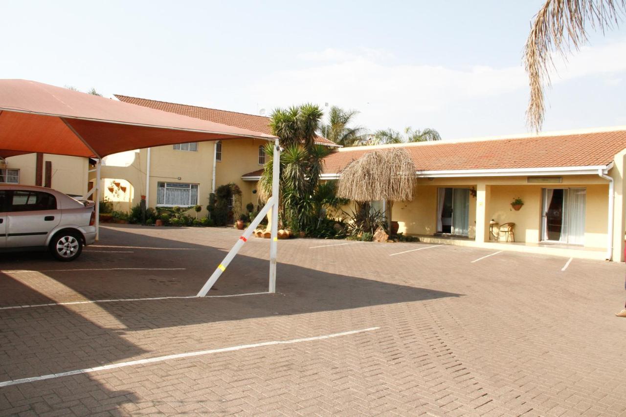 Kalahari Guest House Witbank Exterior photo