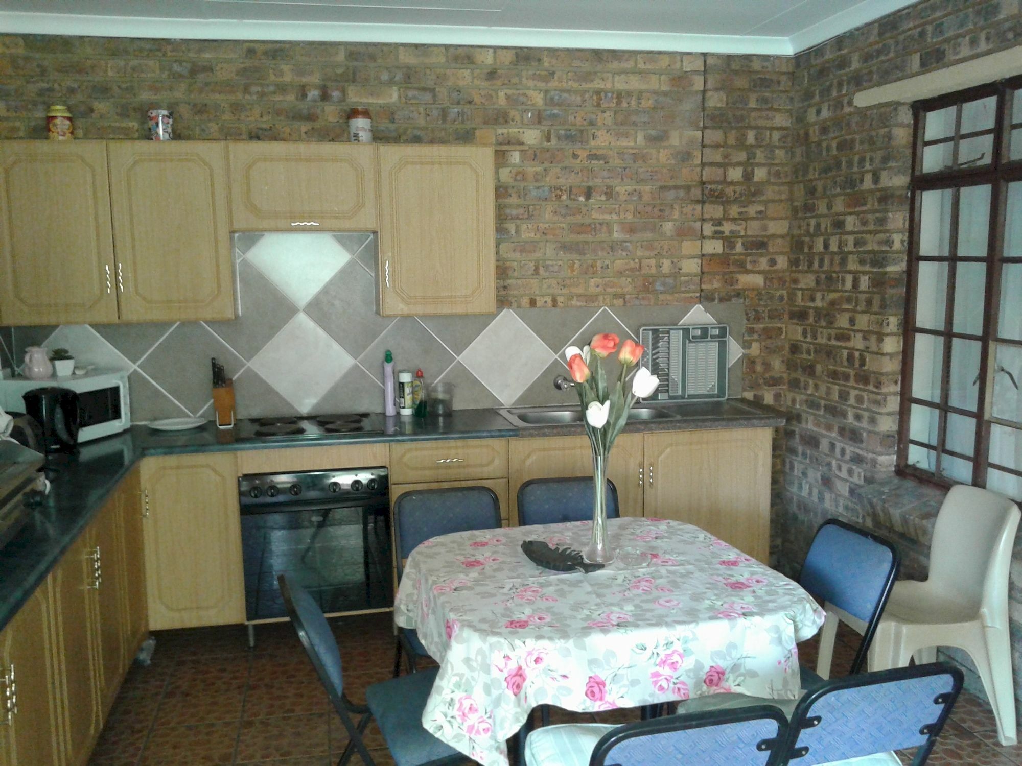 Kalahari Guest House Witbank Exterior photo